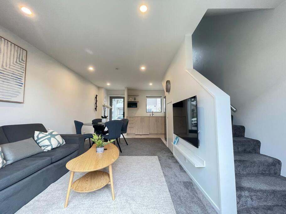 Parkside Retreat - 3 Beds -Sleeps 6 Near Westfield Villa ไครสต์เชิร์ช ภายนอก รูปภาพ