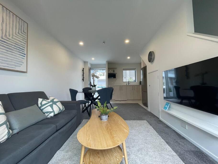 Parkside Retreat - 3 Beds -Sleeps 6 Near Westfield Villa ไครสต์เชิร์ช ภายนอก รูปภาพ